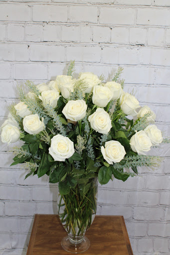 Florist «OK Floral of Forest Grove», reviews and photos, 2015 Pacific Ave, Forest Grove, OR 97116, USA