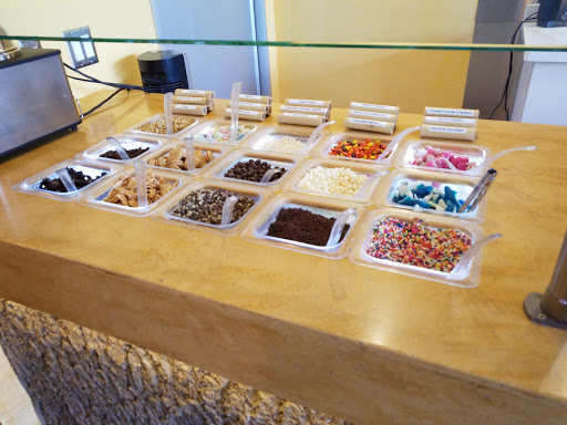 Ice Cream Shop «Yogurt Jungle», reviews and photos, 21101 N John Wayne Pkwy #105, Maricopa, AZ 85139, USA