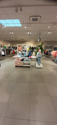 H&M à Mont-Saint-Martin