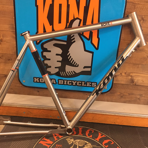 Bicycle Store «Blue Line Bike Labs», reviews and photos, 3302 White Oak Dr, Houston, TX 77007, USA