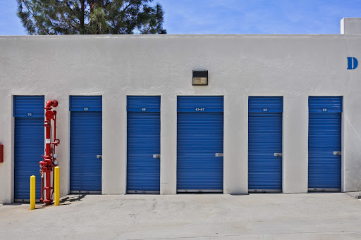 Self-Storage Facility «US Storage Centers», reviews and photos, 4454 Lowell Ave, La Crescenta, CA 91214, USA