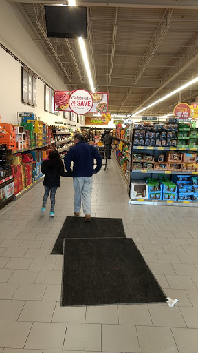 Supermarket «ALDI», reviews and photos, 761 E Dundee Rd, Palatine, IL 60074, USA