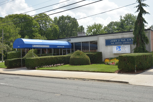 780 Cedar Ln, Teaneck, NJ 07666, USA