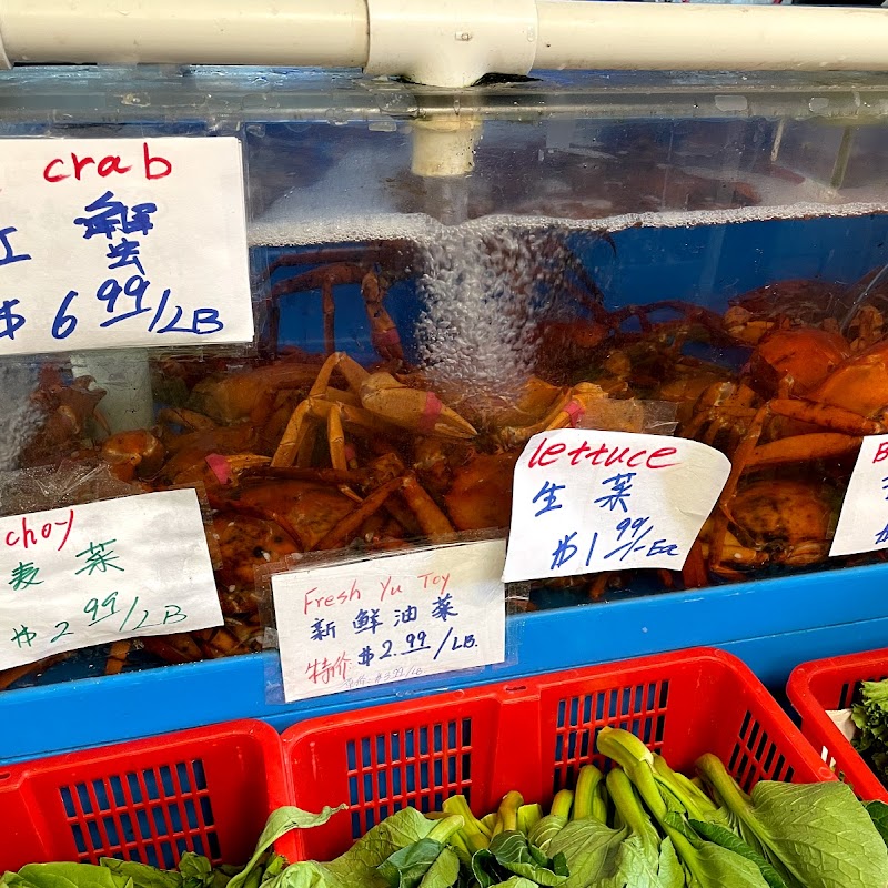 Happy Family Food Market