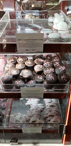 Grocery Store «Whole Foods Market», reviews and photos, 7529 Corporate Blvd, Baton Rouge, LA 70809, USA