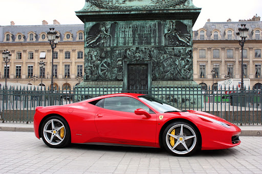 ParisLuxuryCar