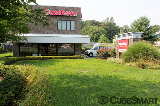 Self-Storage Facility «CubeSmart Self Storage», reviews and photos, 829 Bridgeport Ave, Shelton, CT 06484, USA