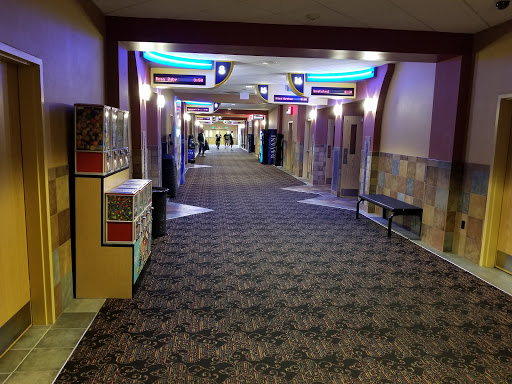 Movie Theater «Regal Galleria Mall Stadium 16», reviews and photos, 2001 S Rd, Poughkeepsie, NY 12601, USA