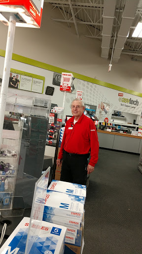 Office Supply Store «Staples», reviews and photos, 752 Upper Glen St, Queensbury, NY 12804, USA