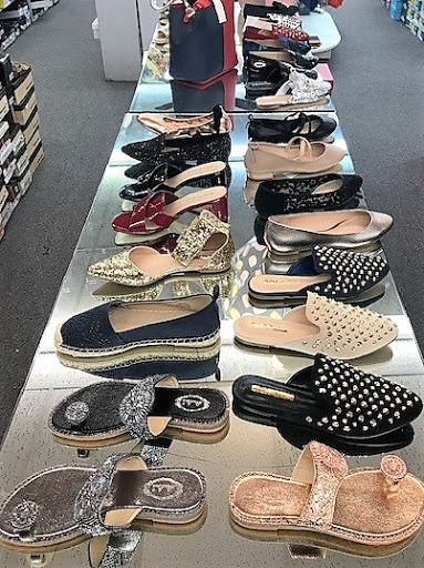 Shoe Store «Pix Shoes of Louisville», reviews and photos, 201 S Preston St, Louisville, KY 40202, USA