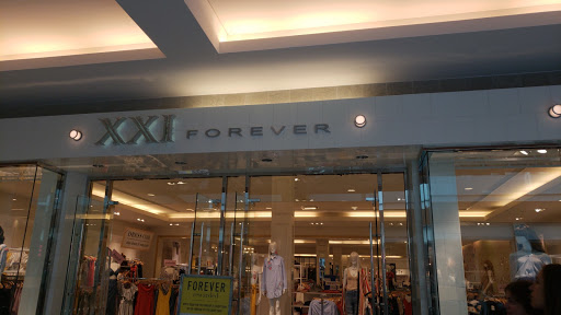 Clothing Store «F21 XXI», reviews and photos, 630 Old Country Rd, Garden City, NY 11530, USA