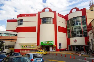 Centro Comercial River Mall image