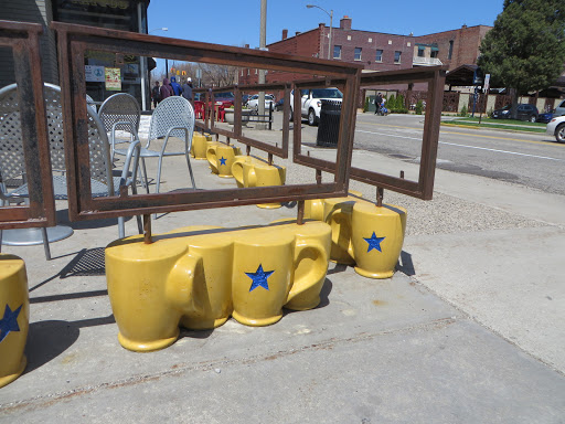 Tattoo Shop «Pincushns», reviews and photos, 214 College Ave, Holland, MI 49423, USA