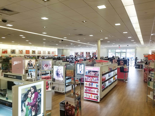 Cosmetics Store «Ulta Beauty», reviews and photos, 5301 Belt Line Rd #114, Dallas, TX 75248, USA