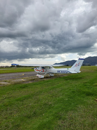 Escuela de Aviación Los Andes AeroAndes