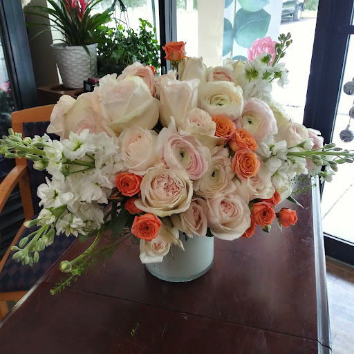 Florist «Blooms & Bouquets», reviews and photos, 2502 N Howard Ave, Tampa, FL 33607, USA