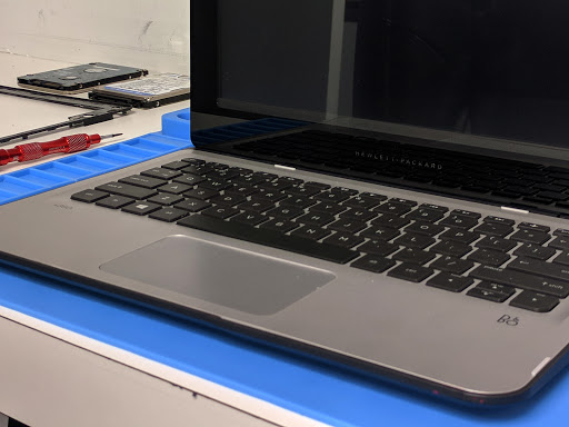 Cell Phone Store «7 Wireless Inc», reviews and photos, 4605 NW 7th St, Miami, FL 33126, USA