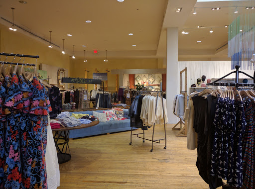 Shopping Mall «Easton Town Center», reviews and photos, 160 Easton Town Center, Columbus, OH 43219, USA