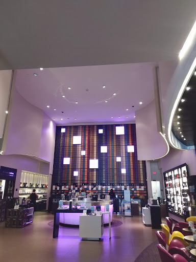 Boutique «Nespresso Miami Boutique & Cafe», reviews and photos, 1105 Lincoln Rd, Miami Beach, FL 33139, USA