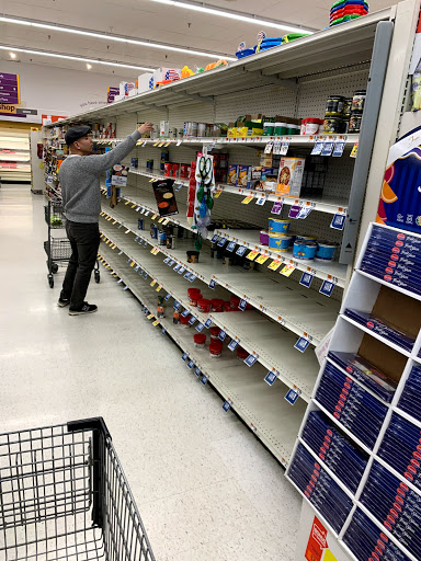 Grocery Store «Giant Food», reviews and photos, 10400 Old Georgetown Rd, Bethesda, MD 20814, USA