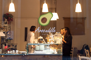 Avocuddle Café | Brunch Torino image