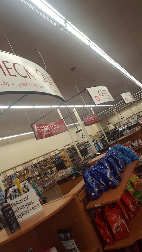 Clothing Store «Burlington Coat Factory», reviews and photos, 5245 Ridge Rd, Cincinnati, OH 45213, USA