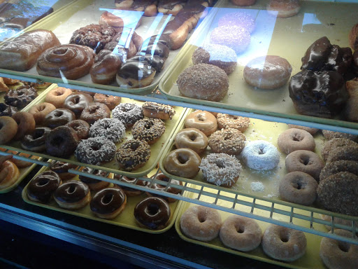 Golden Bell Donuts, 1500 E 3rd Ave, San Mateo, CA 94401, USA, 