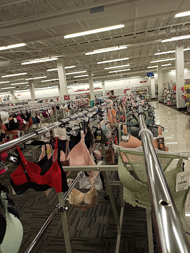 Shopping Mall «Northgate Shopping Center», reviews and photos, 300 Squire Rd, Revere, MA 02151, USA