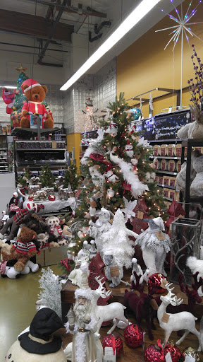 Hardware Store «Orchard Supply Hardware», reviews and photos, 2230 Cleveland Ave, Santa Rosa, CA 95403, USA