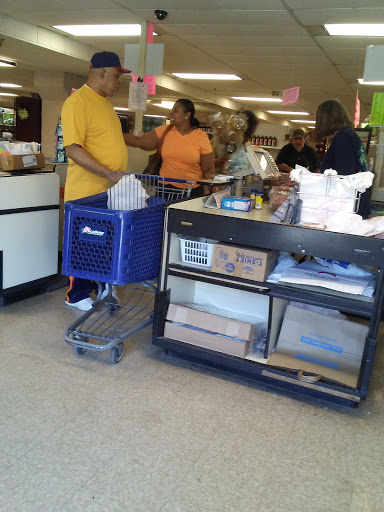 Store «Discount Groceries & More Retail Store», reviews and photos, 11971 Grandview Rd, Grandview, MO 64030, USA