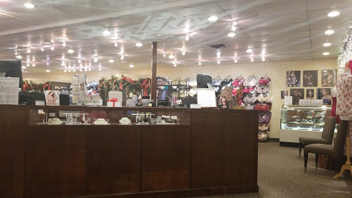 Lingerie Store «Trousseau», reviews and photos, 306 Maple Ave W, Vienna, VA 22180, USA