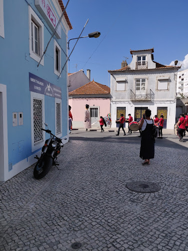 Avaliações doIgreja Paroquial de Nossa Senhora da Boa Viagem em Moita - Igreja