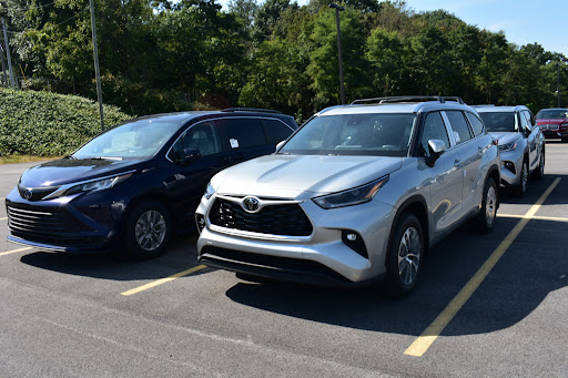 Used Car Dealer «Team Toyota», reviews and photos, 905 Brady Ave, Steubenville, OH 43952, USA