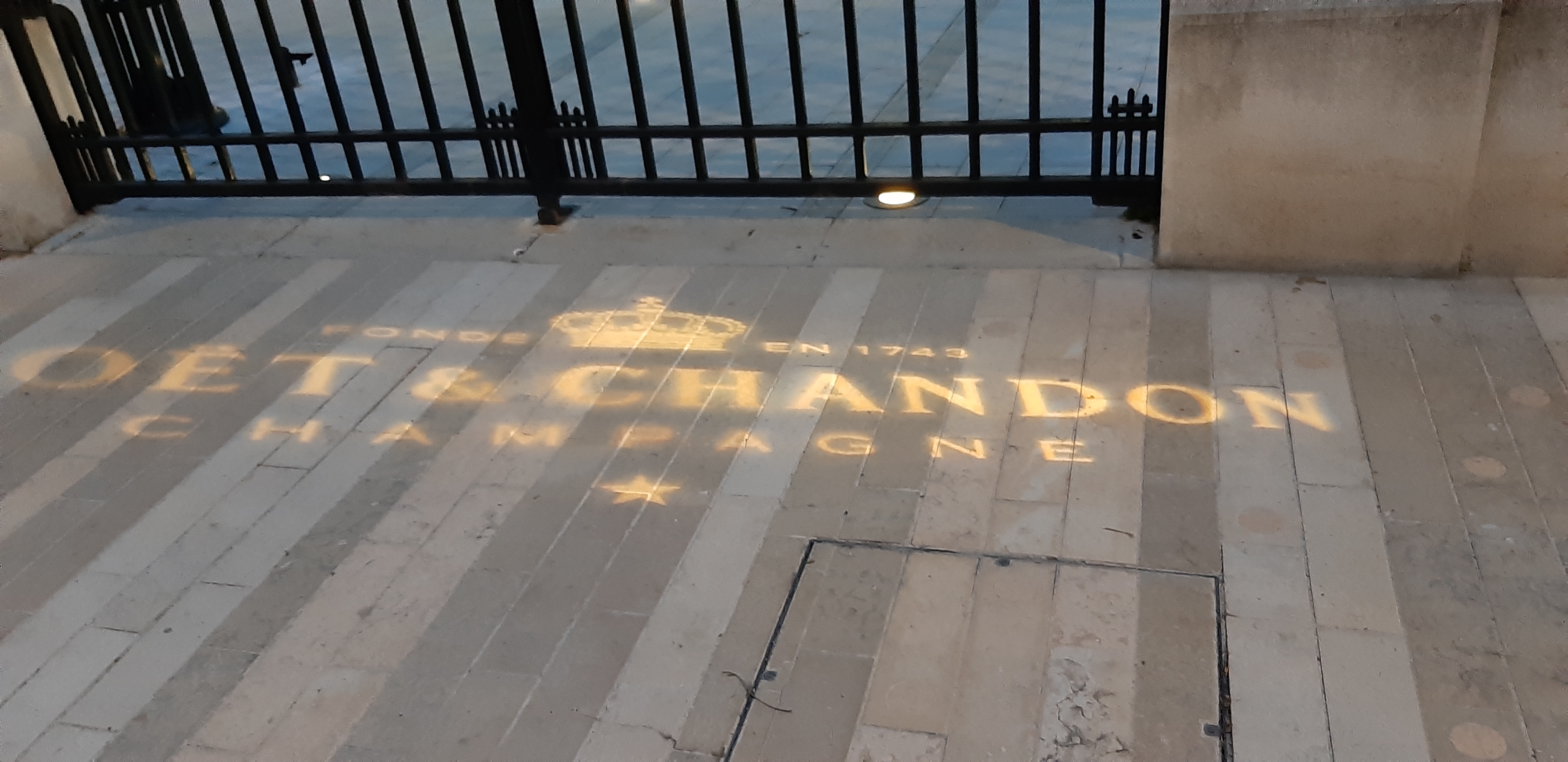 Photo n° 8 de l'avis de X. fait le 22/07/2019 à 18:47