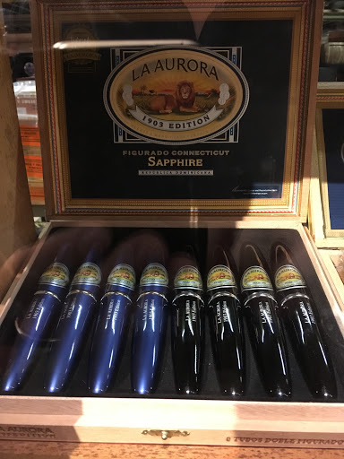 Tobacco Shop «Up Down Cigar», reviews and photos, 1550 N Wells St, Chicago, IL 60610, USA