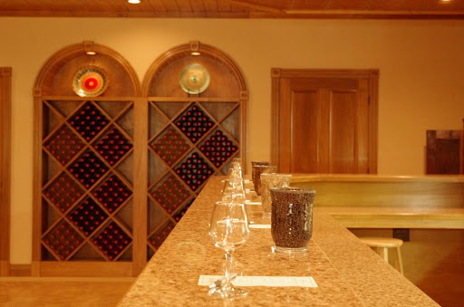 Wedding Venue «Natchez Hills Vineyard. Middle Tennessee Wedding Venue», reviews and photos, 109 Overhead Bridge Rd, Hampshire, TN 38461, USA