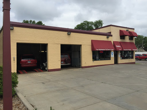 Auto Repair Shop «Hawkins Automotive Inc», reviews and photos, 4500 Nicollet Ave, Minneapolis, MN 55419, USA