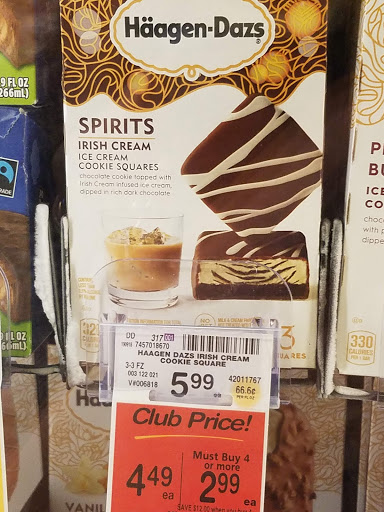 Grocery Store «Safeway», reviews and photos, 1815 4th St, Tillamook, OR 97141, USA