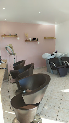 Laetitia coiffure concept bien-être à Les Mages
