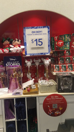 Toy Store «Disney Store», reviews and photos, 2655 Richmond Ave, Staten Island, NY 10314, USA