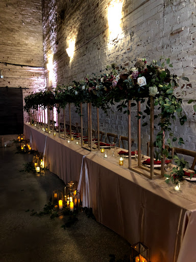 Florist «Florist Fire», reviews and photos, 716 S Village Cir, Tampa, FL 33606, USA