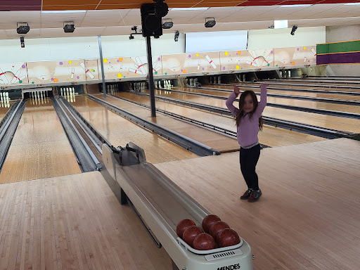 Bowling Alley «Bayberry Bowling Center», reviews and photos, 326 Main St, Spencer, MA 01562, USA
