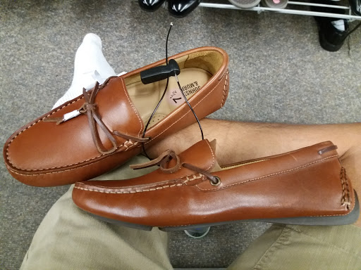 Clothing Store «Burlington Coat Factory», reviews and photos, 13550 Whittier Blvd, Whittier, CA 90605, USA