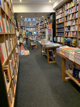 Avenue Bookstore by Google