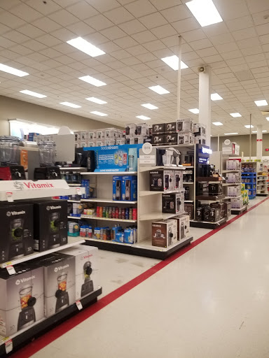 Department Store «Target», reviews and photos, 3850 Hempstead Turnpike, Levittown, NY 11756, USA