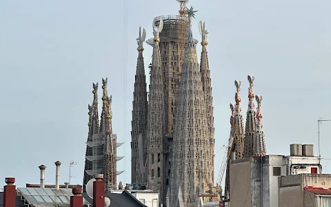 Aspasios Sagrada Familia Apartments image