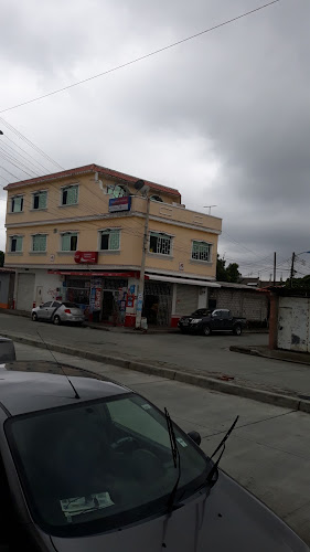 Opiniones de Despensa NATHALY en Guayaquil - Tienda de ultramarinos