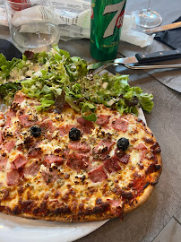 Pizza du Restaurant La Crémerie Du Moulin Les Praz à Chamonix-Mont-Blanc - n°11