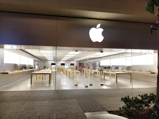 Computer Store «Apple Fashion Valley», reviews and photos, 7007 Friars Rd, San Diego, CA 92108, USA