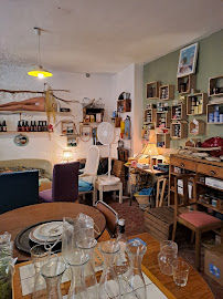 Intérieur du Restaurant La Bazarette Epicerie fine à Marseille - n°11